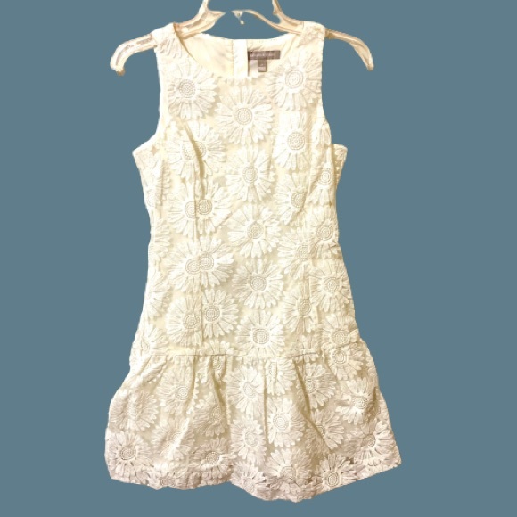 Banana Republic Sunflower Lace Dress - Size 2 - Picture 2 of 12